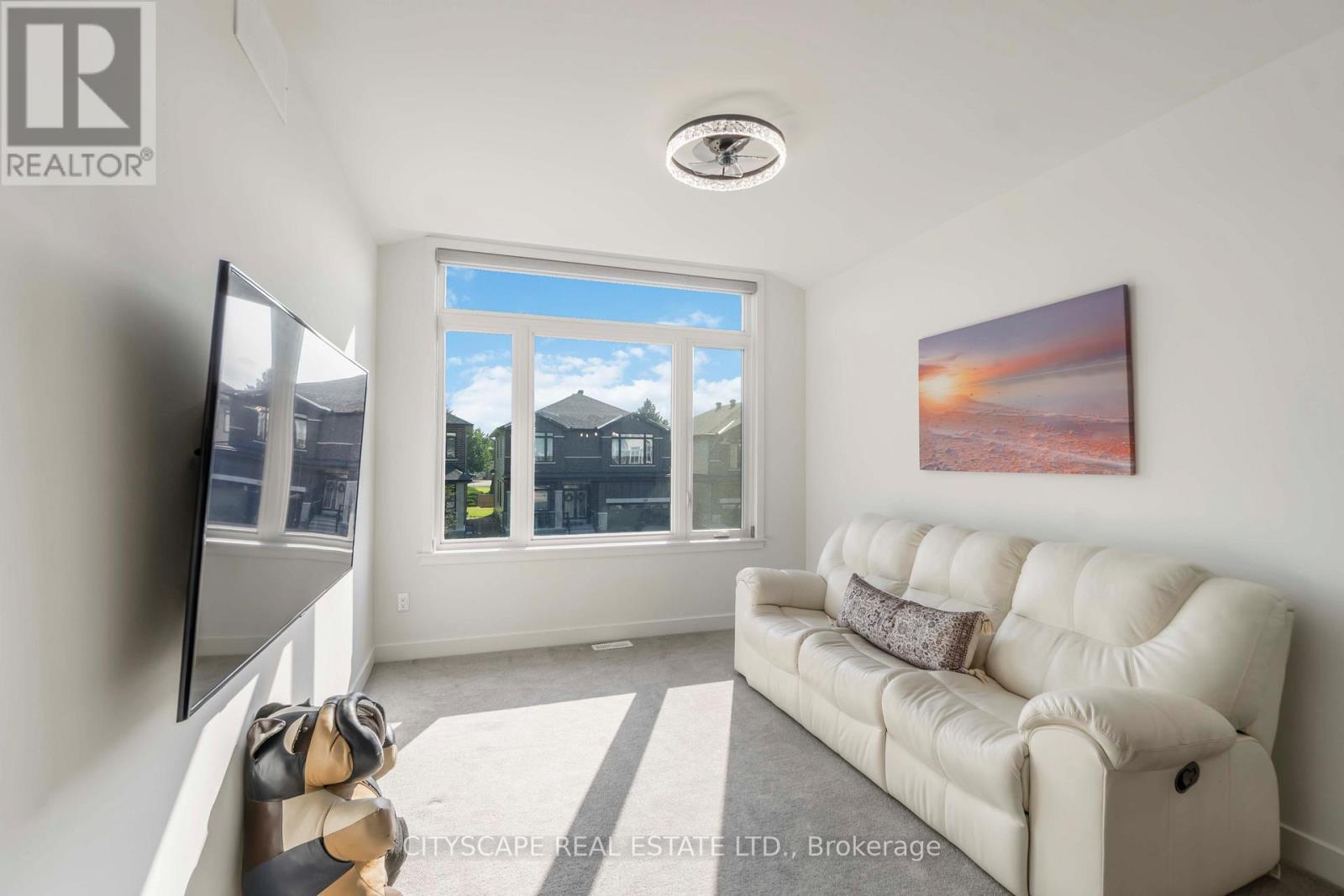 617 Kenabeek Terrace