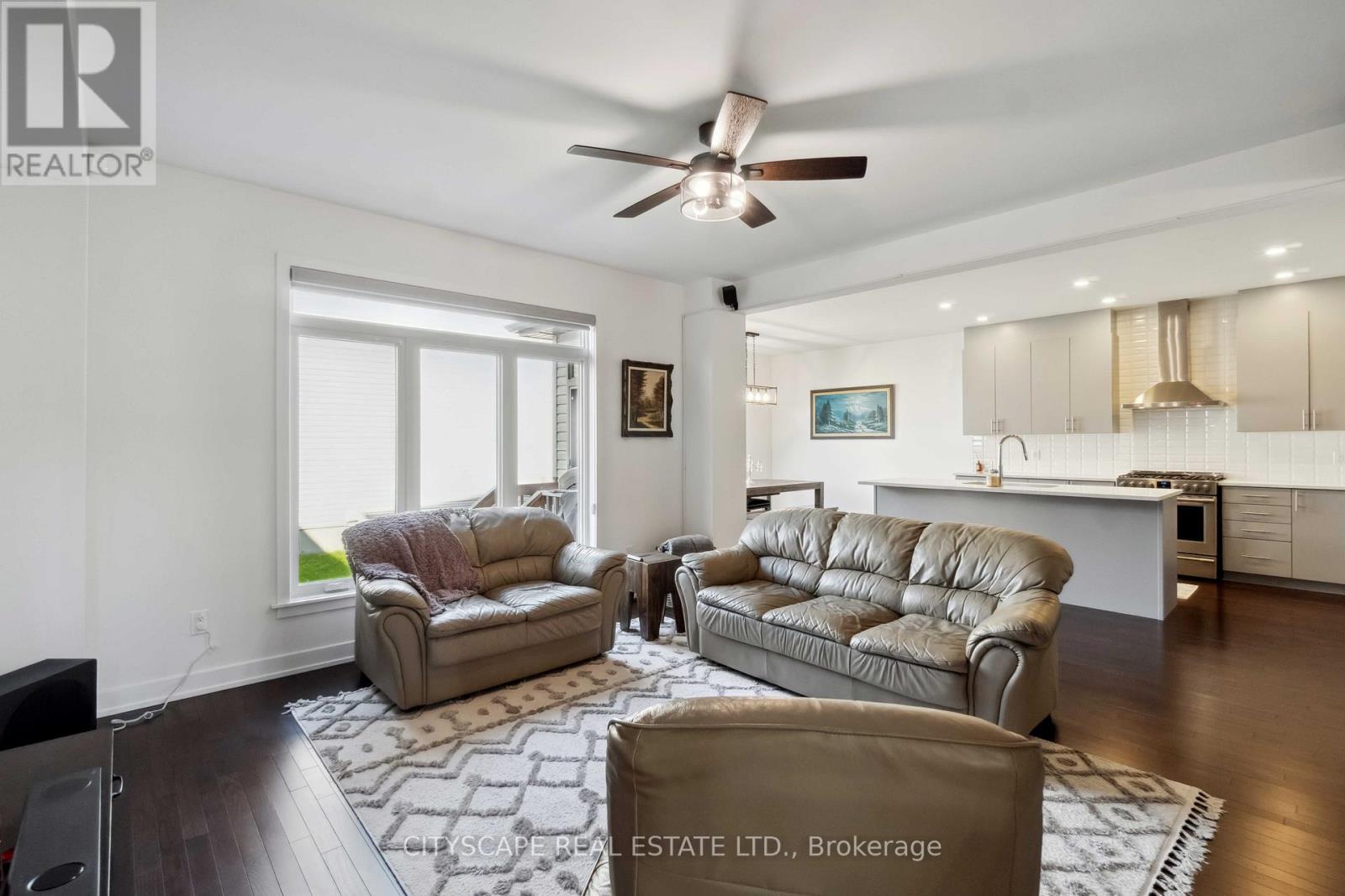 617 Kenabeek Terrace