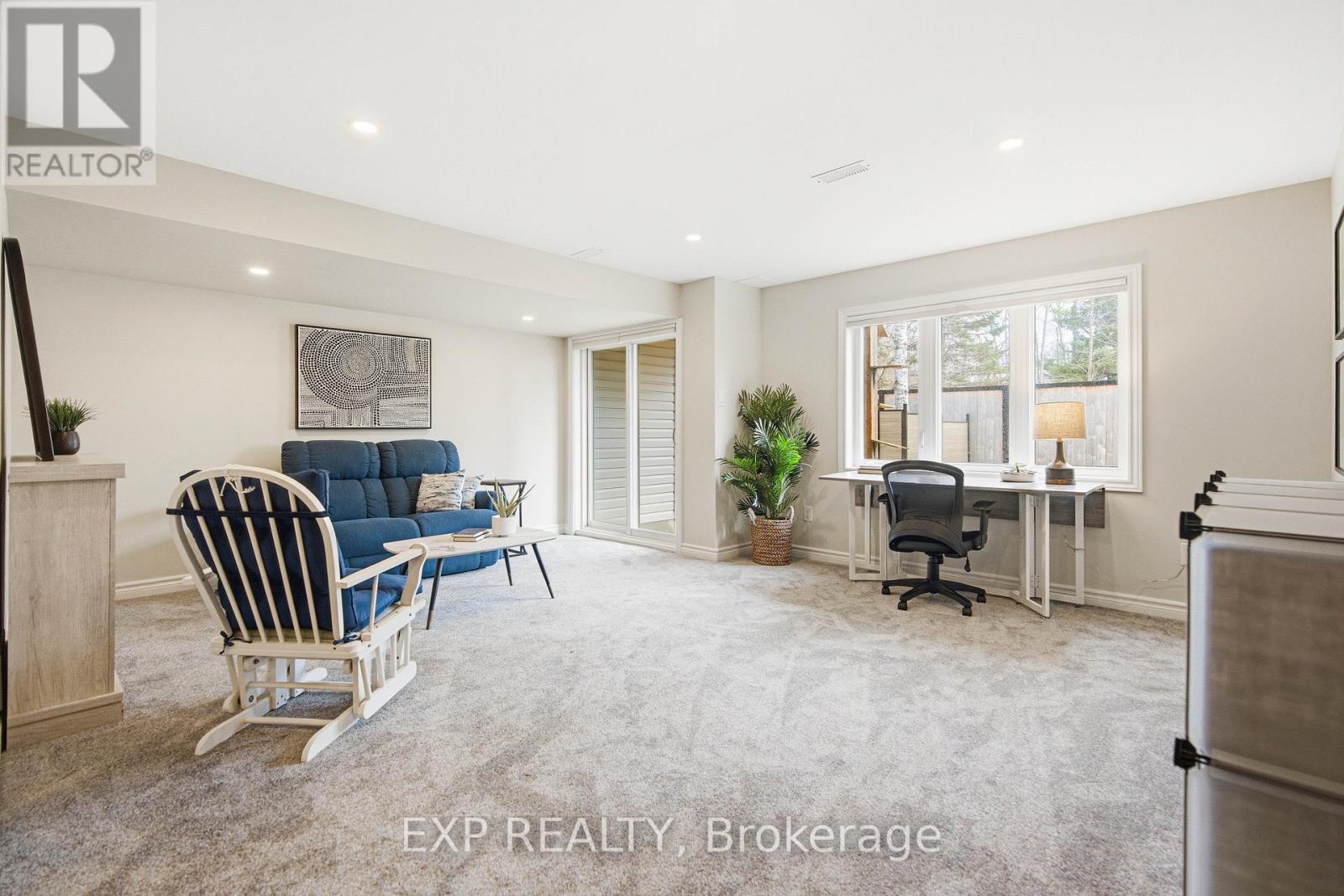 528 Fawn Valley Private