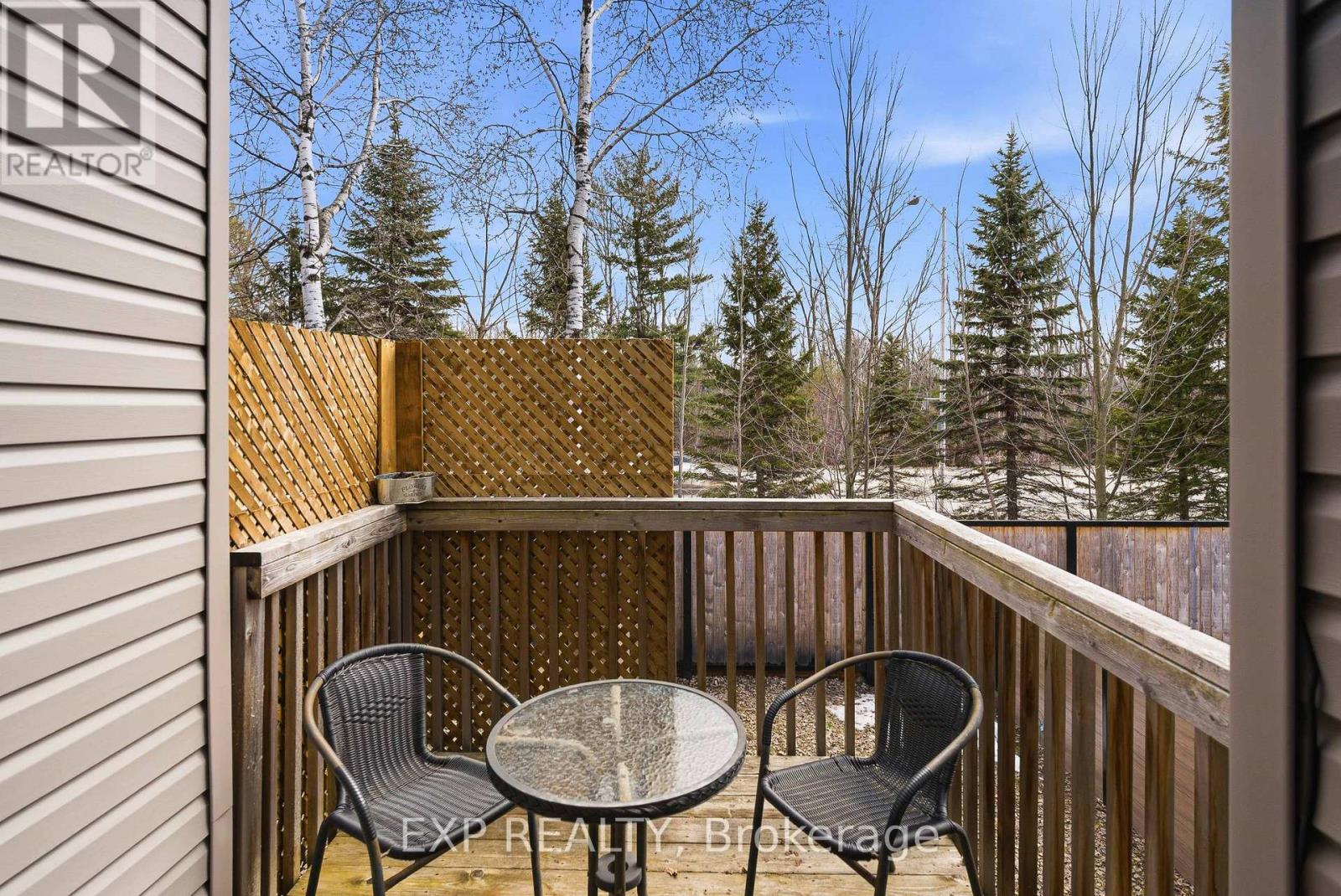 528 Fawn Valley Private