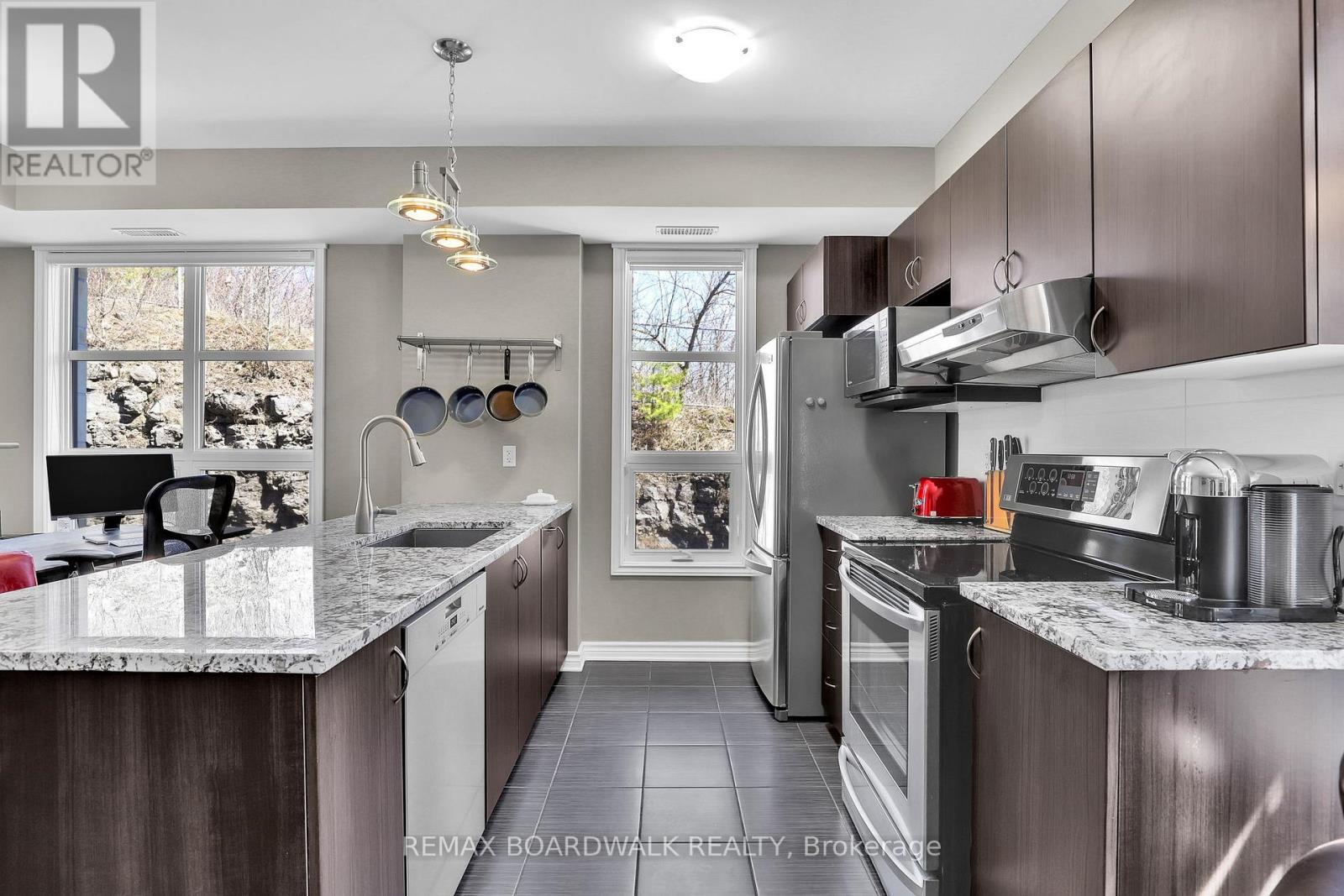 #202 - 230 Titanium Private E