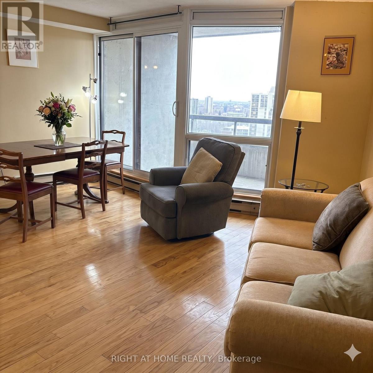 1708 - 900 Dynes Road