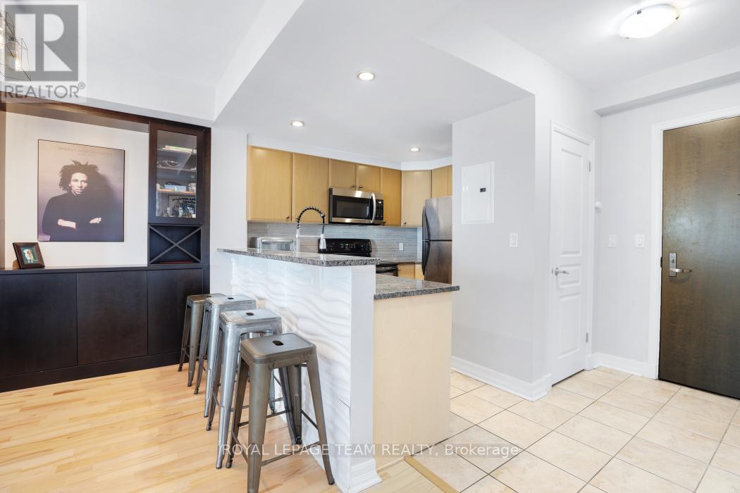 607 - 200 Besserer Street