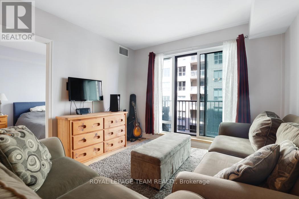 607 - 200 Besserer Street