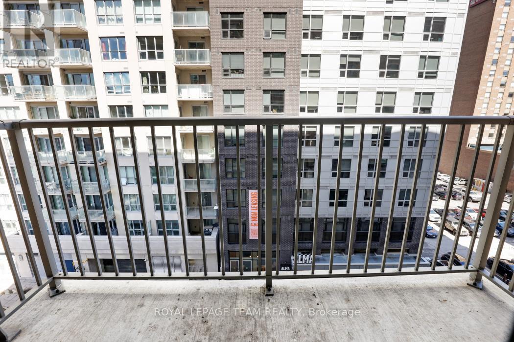 607 - 200 Besserer Street