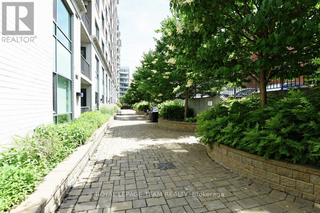 607 - 200 Besserer Street