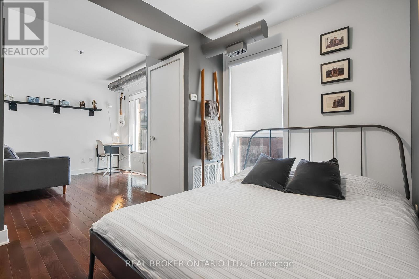 102 - 360 Cumberland Street