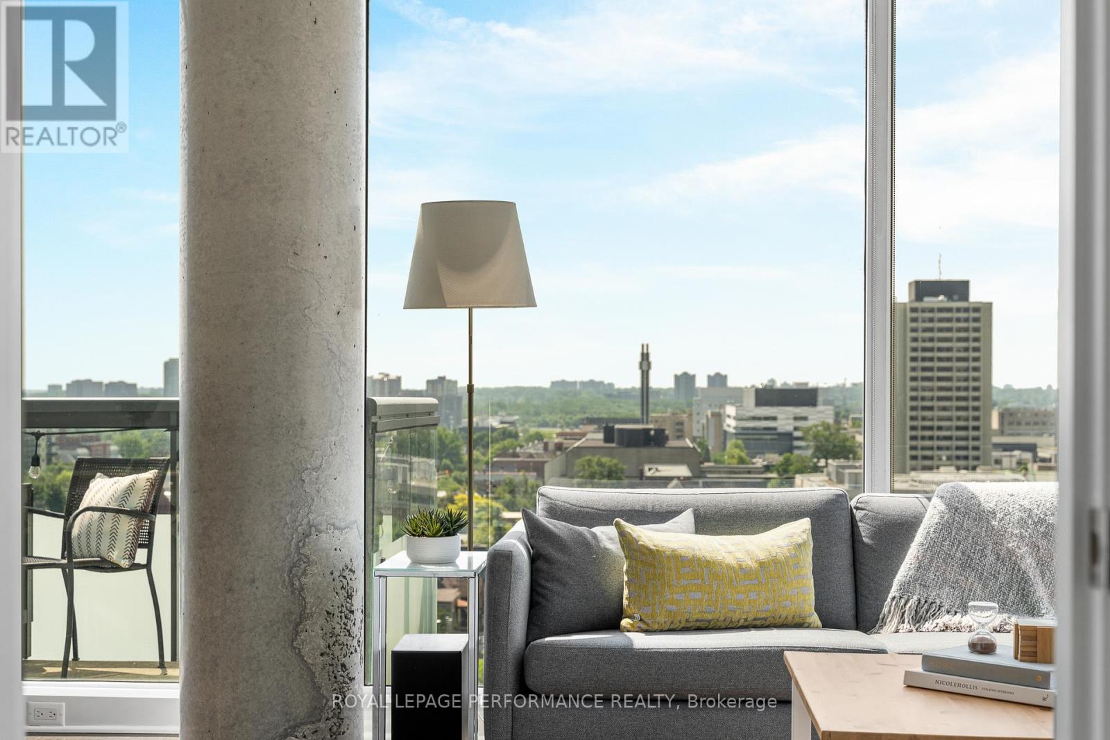 1504 - 238 Besserer Street