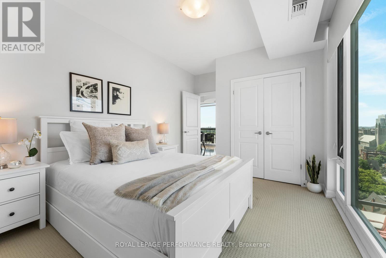 1504 - 238 Besserer Street