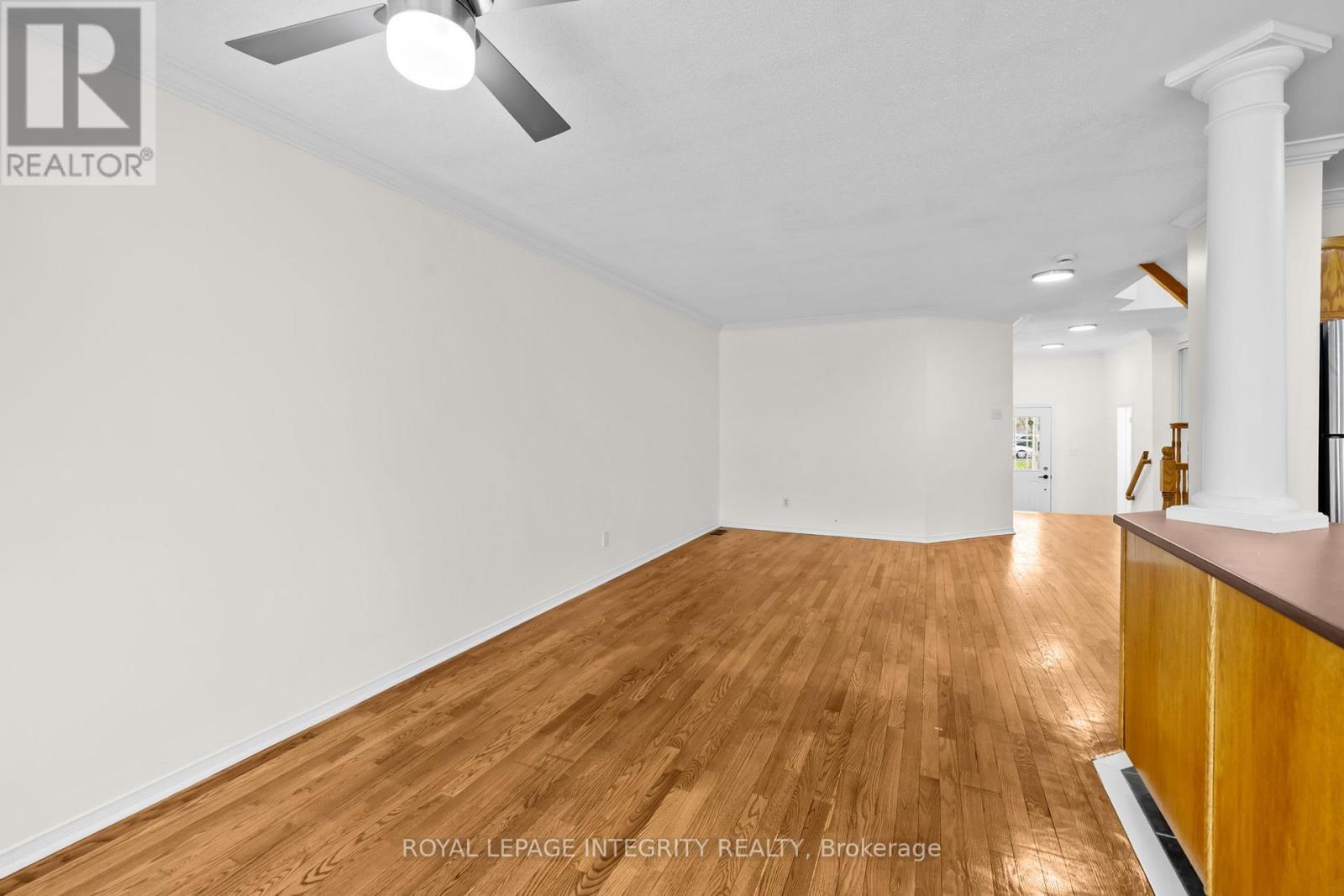 9 Flowertree Crescent