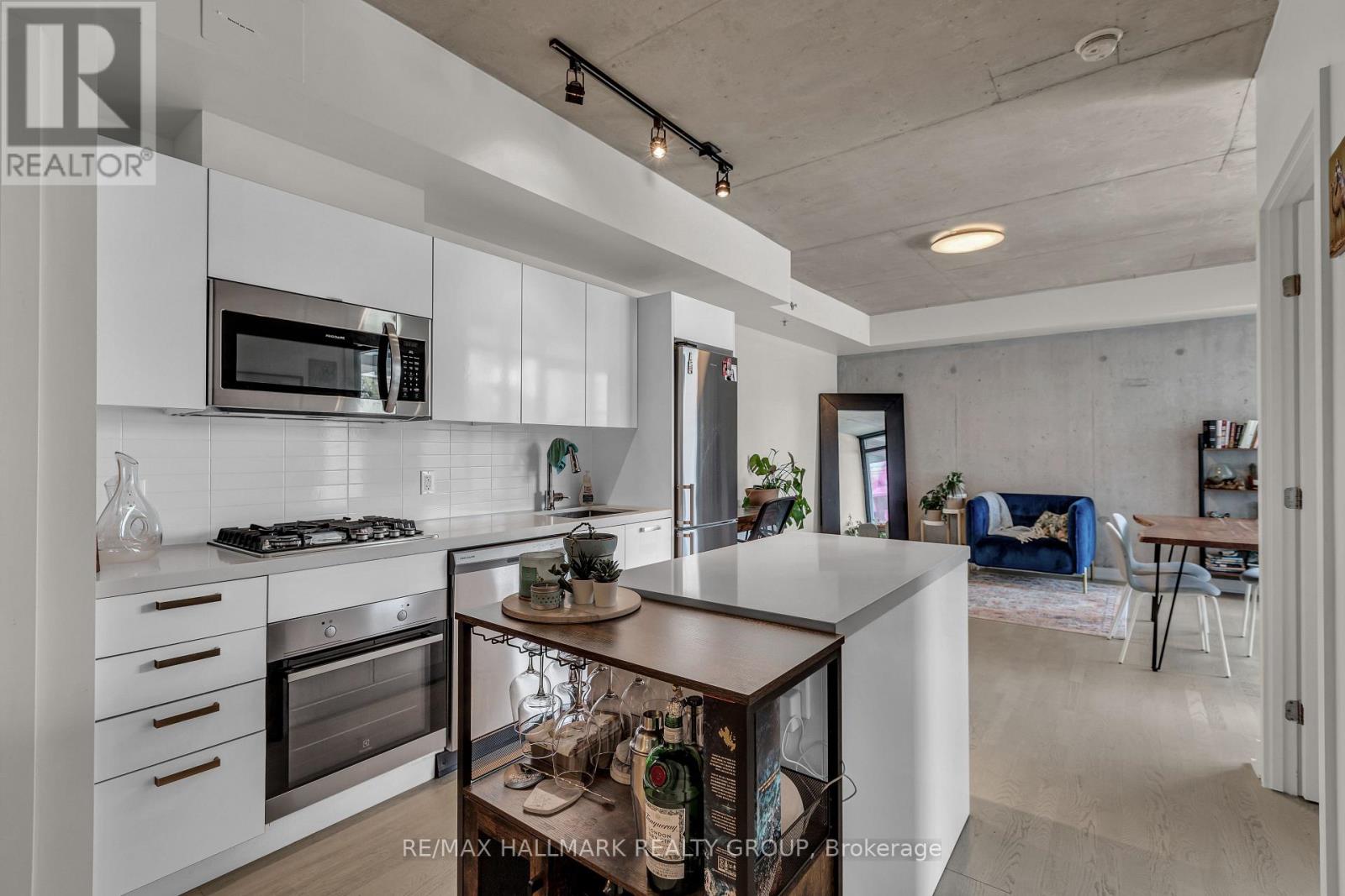 311 - 203 Catherine Street