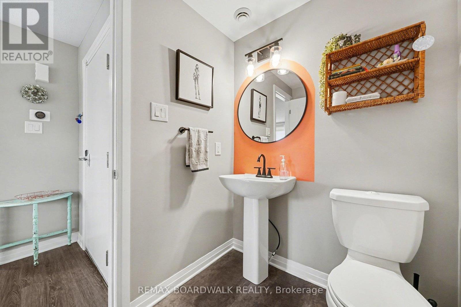 36 - 454 Via Verona Street