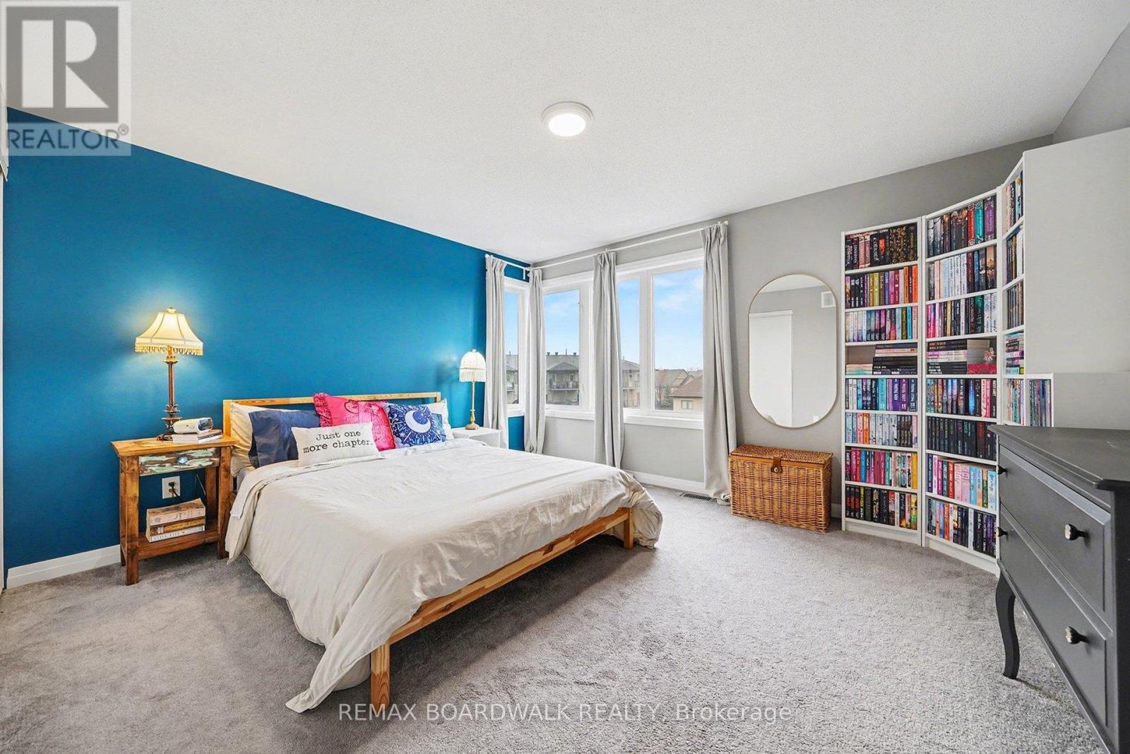 36 - 454 Via Verona Street