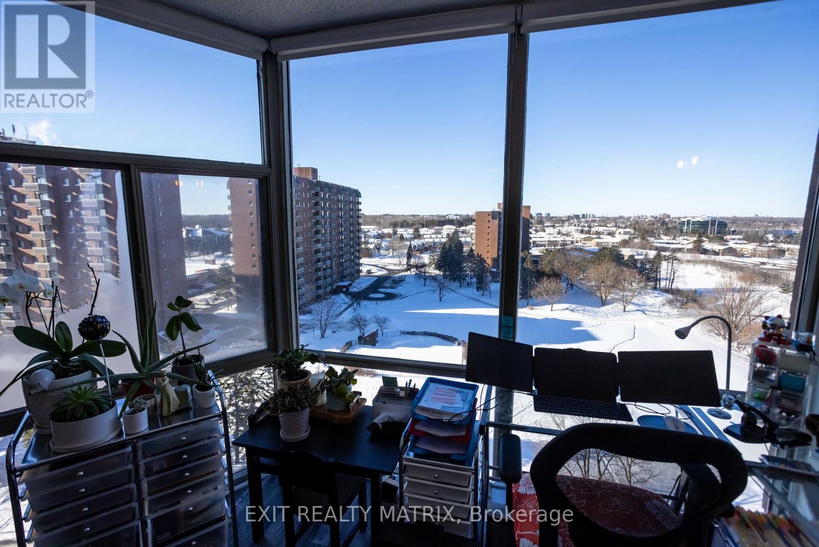 1007 - 2759 Carousel Crescent