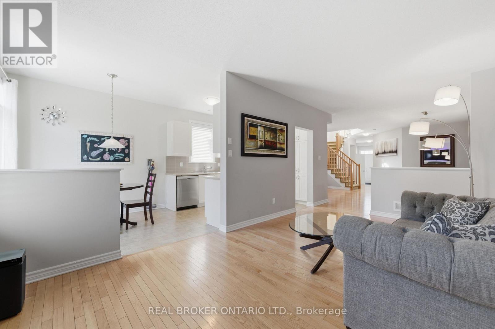 417 Stalwart Crescent