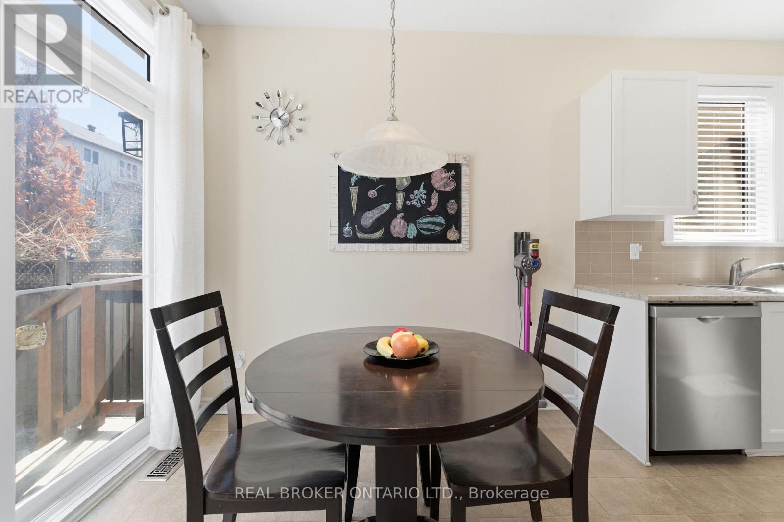 417 Stalwart Crescent