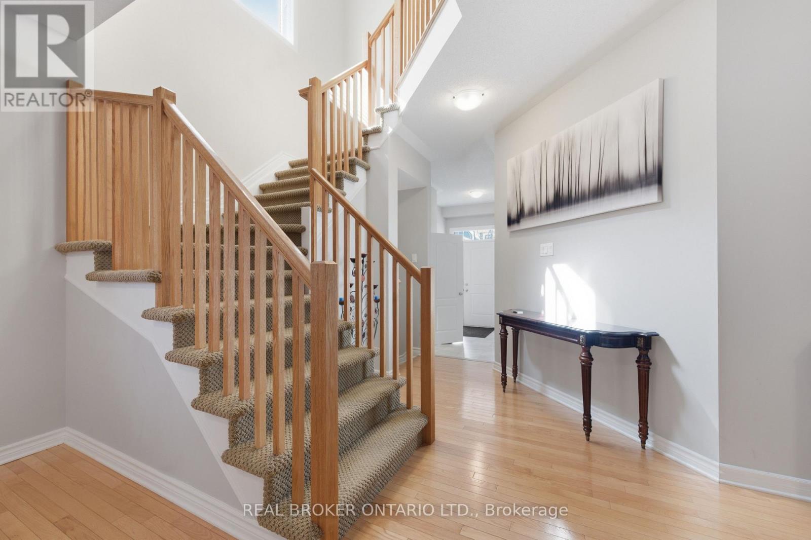 417 Stalwart Crescent