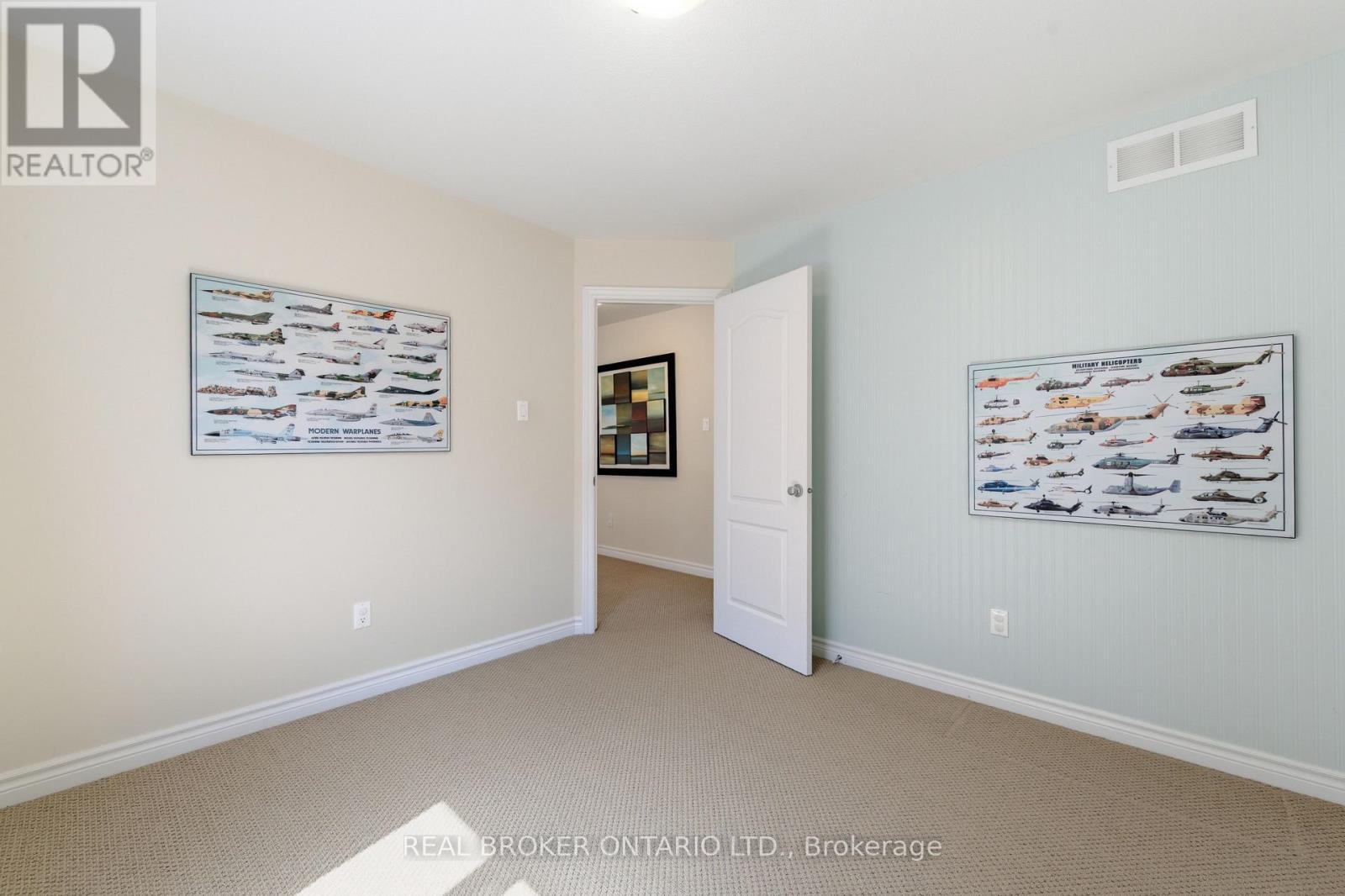 417 Stalwart Crescent