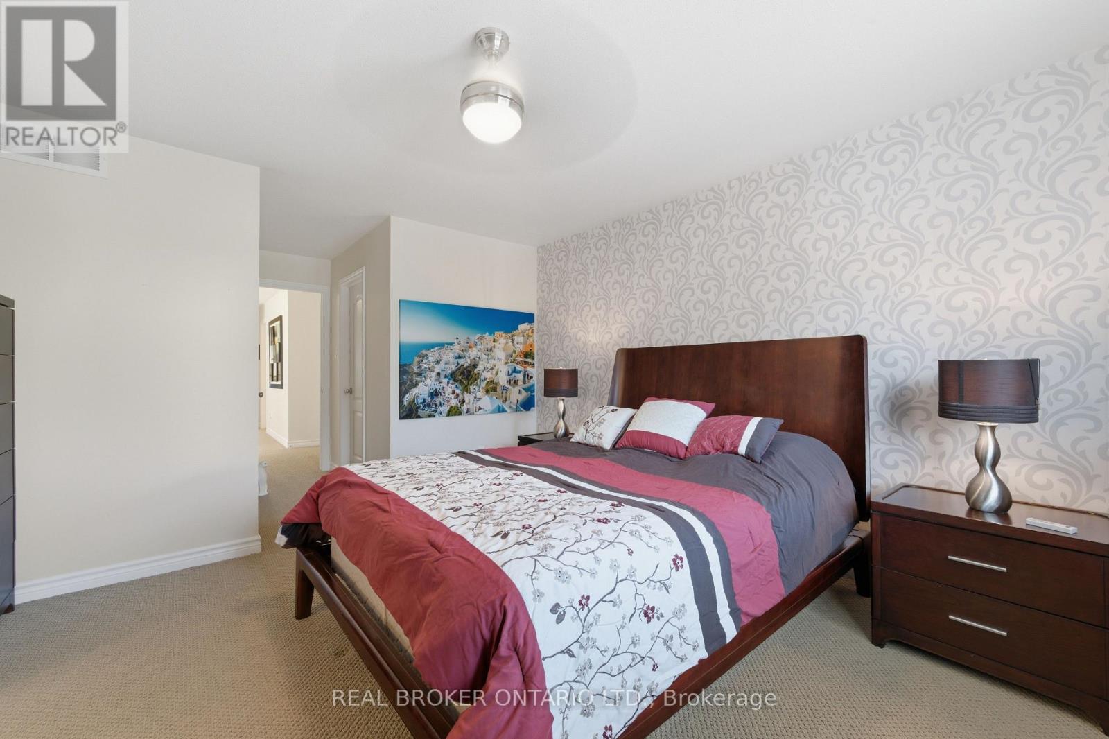 417 Stalwart Crescent