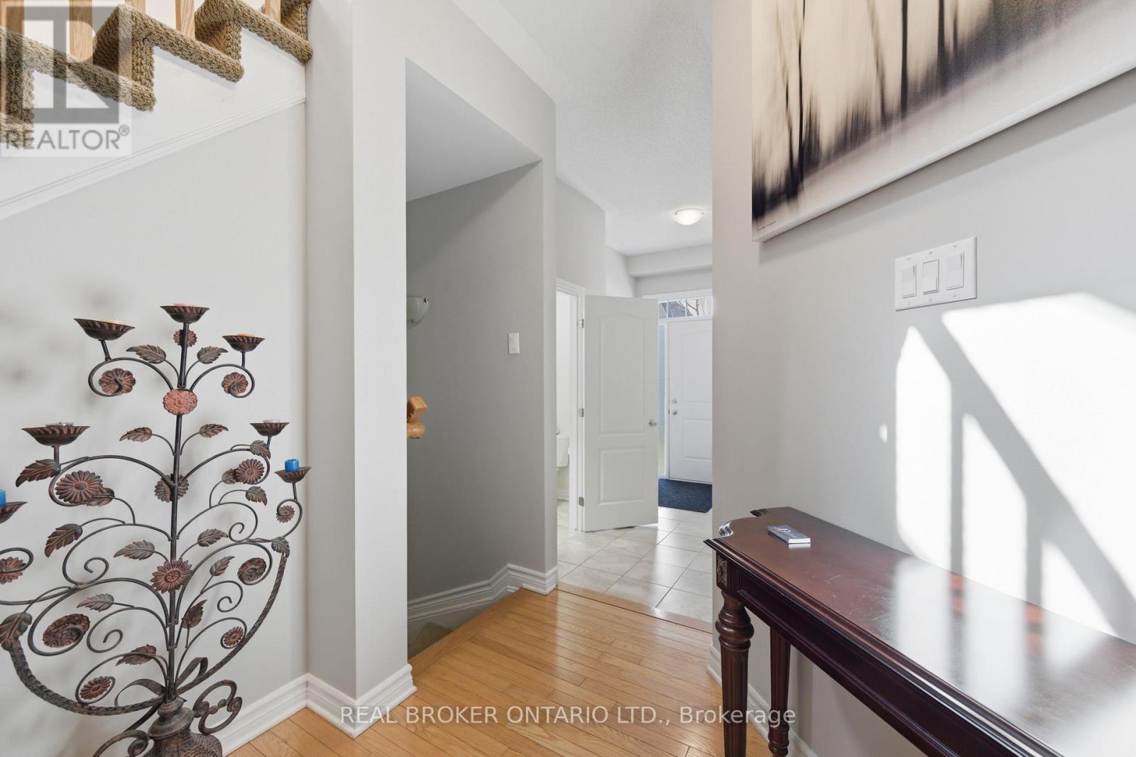 417 Stalwart Crescent