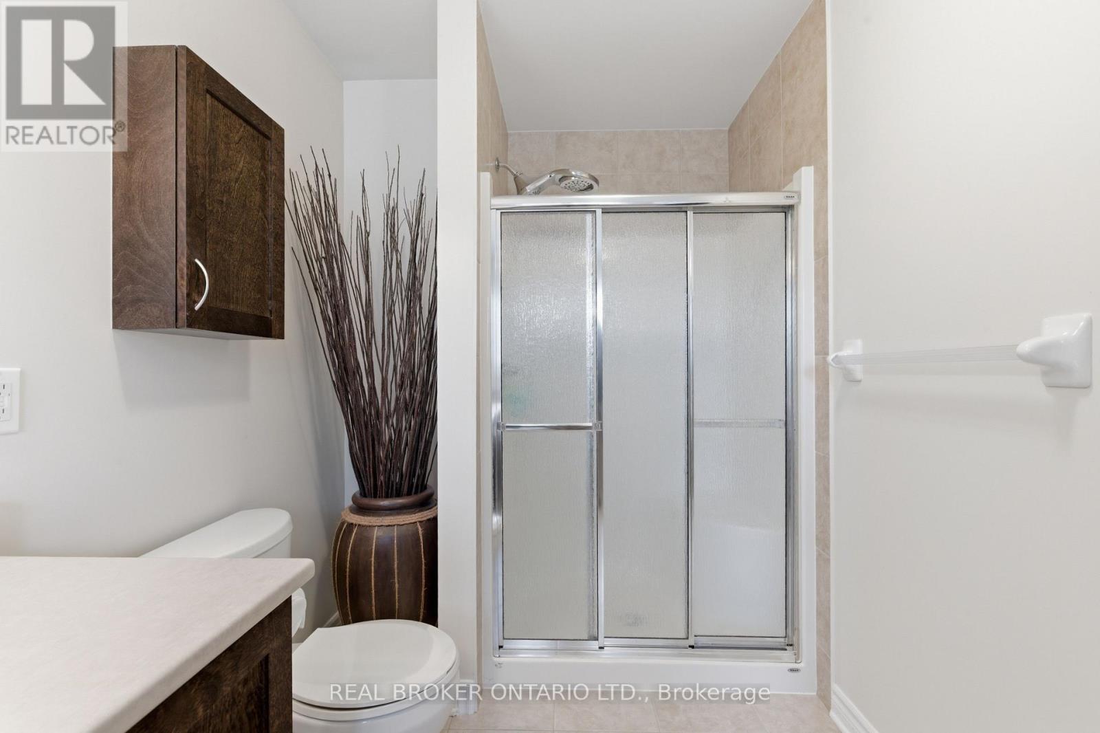 417 Stalwart Crescent