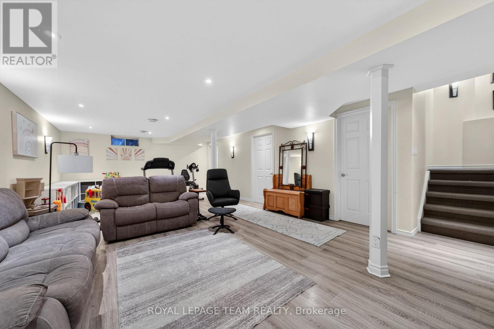 161 Springwater Drive