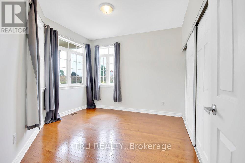 108 Villageview Private