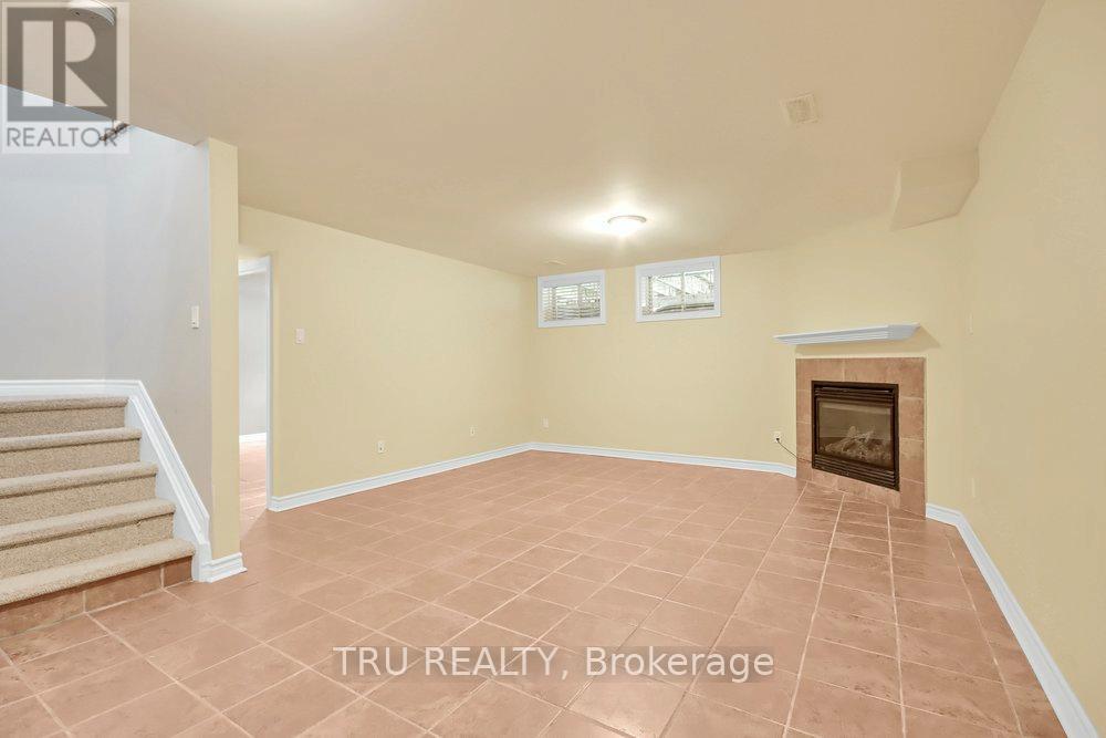 108 Villageview Private