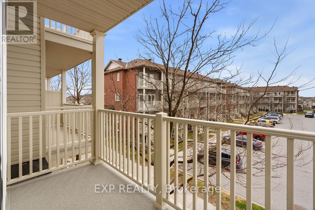 32 - 2621 Longfields Drive