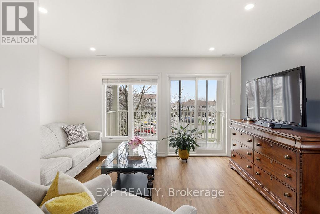 32 - 2621 Longfields Drive