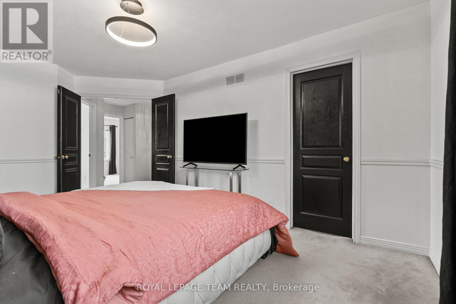 5 Milner Downs Crescent