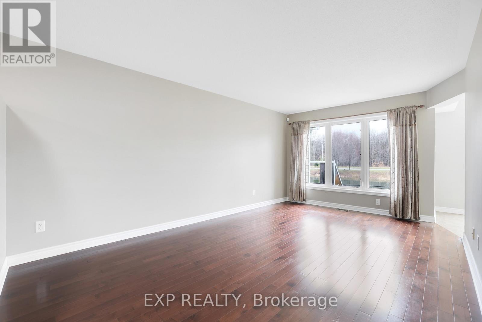 352 Forestbrook Street