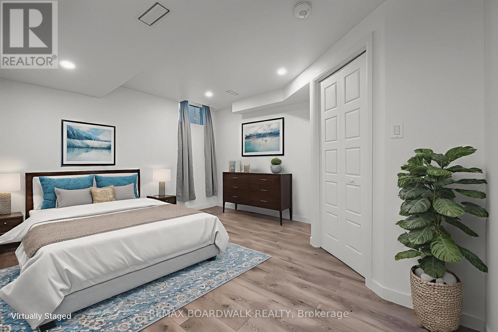 302 Haliburton Heights