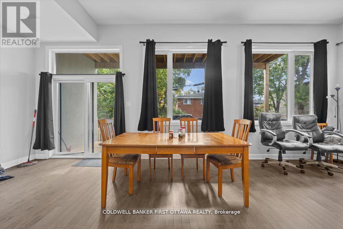 562 Queen Mary Street