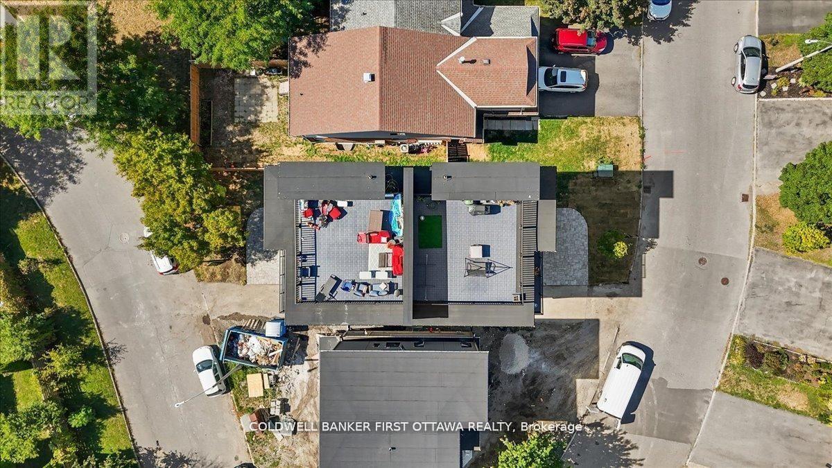 A & B - 25 Pennard Way