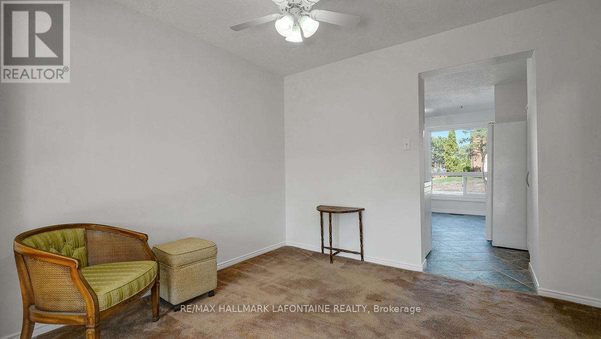 46 - 890 Cahill Drive W