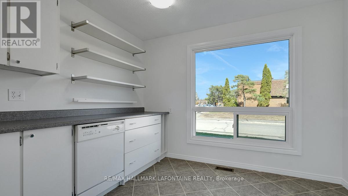 46 - 890 Cahill Drive W