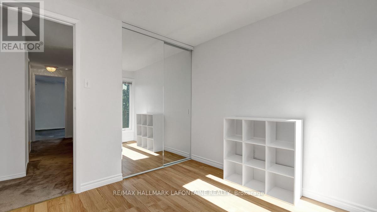 46 - 890 Cahill Drive W