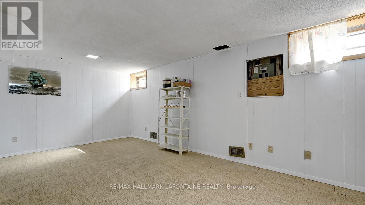 46 - 890 Cahill Drive W