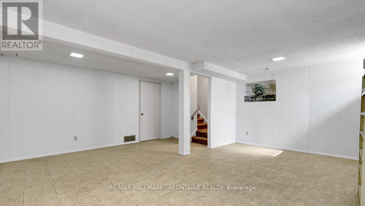 46 - 890 Cahill Drive W