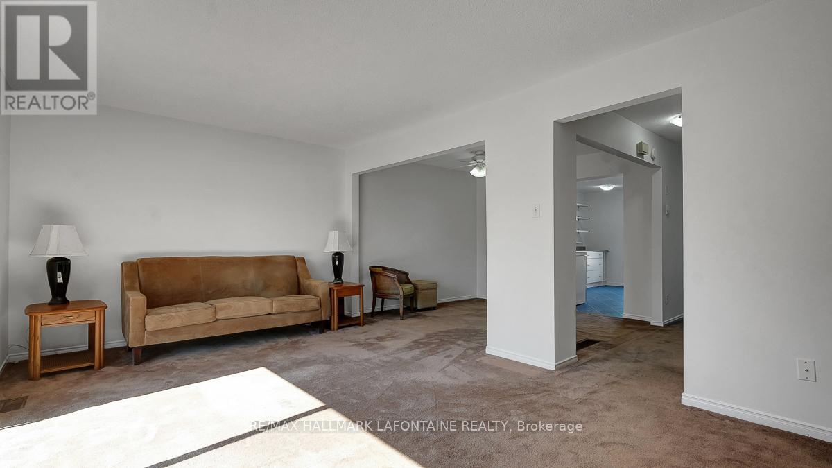 46 - 890 Cahill Drive W