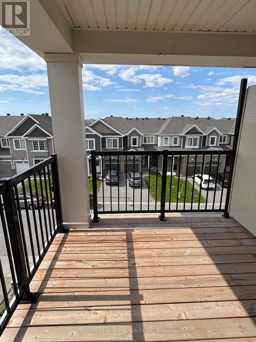 2240 Watercolours Way