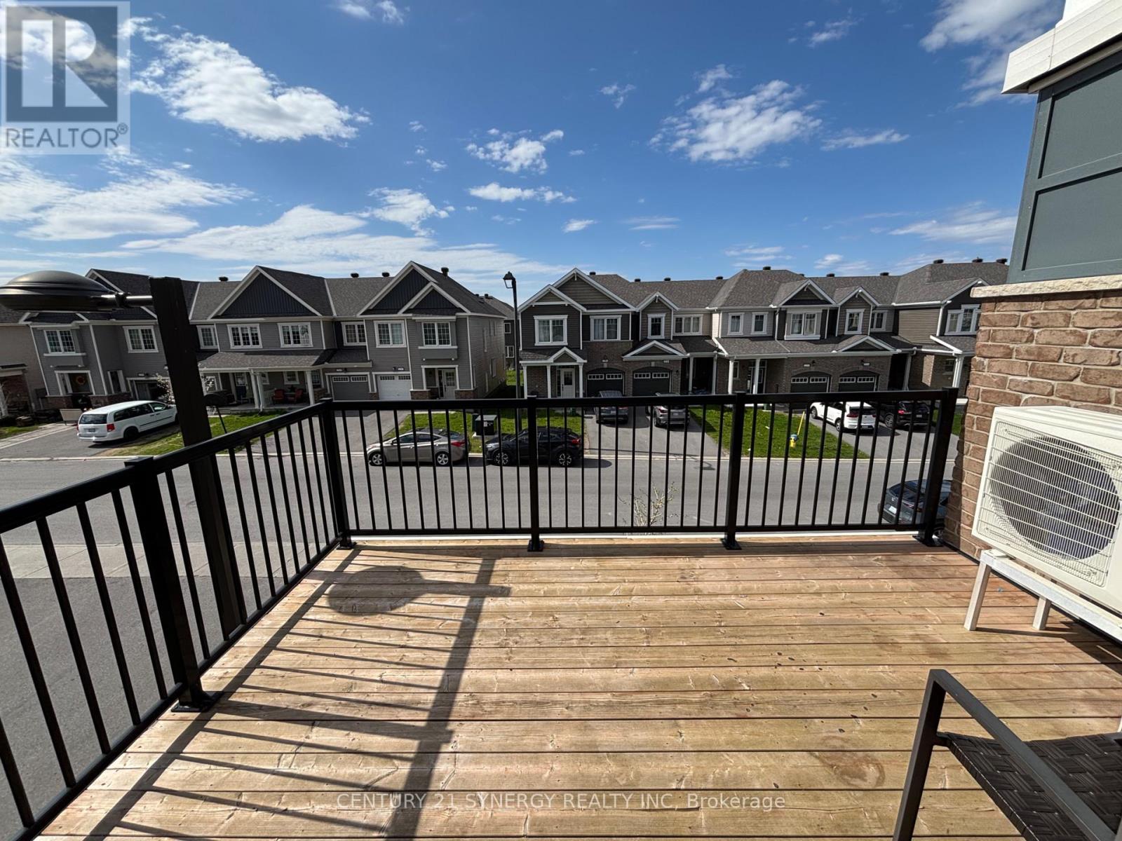 2240 Watercolours Way