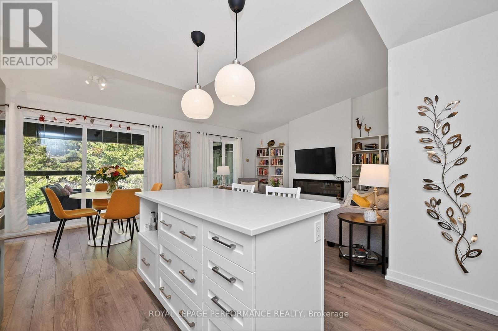 202 - 83 St Moritz Trail