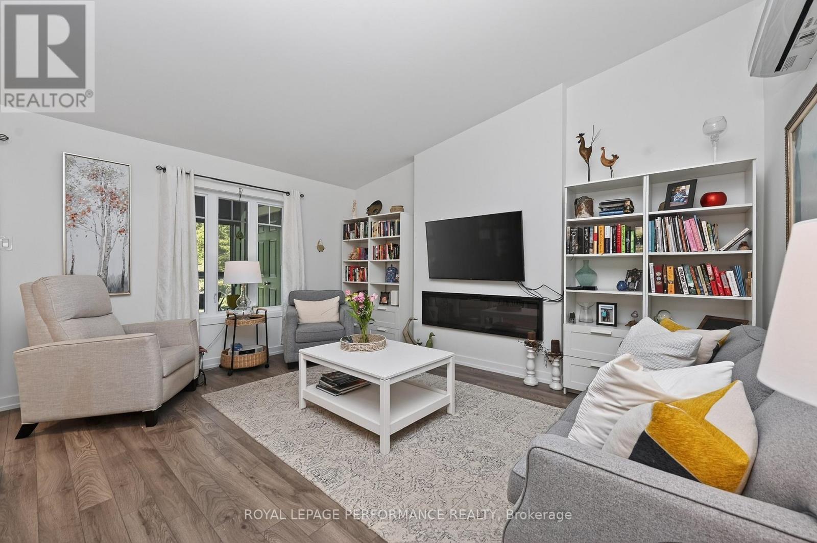 202 - 83 St Moritz Trail