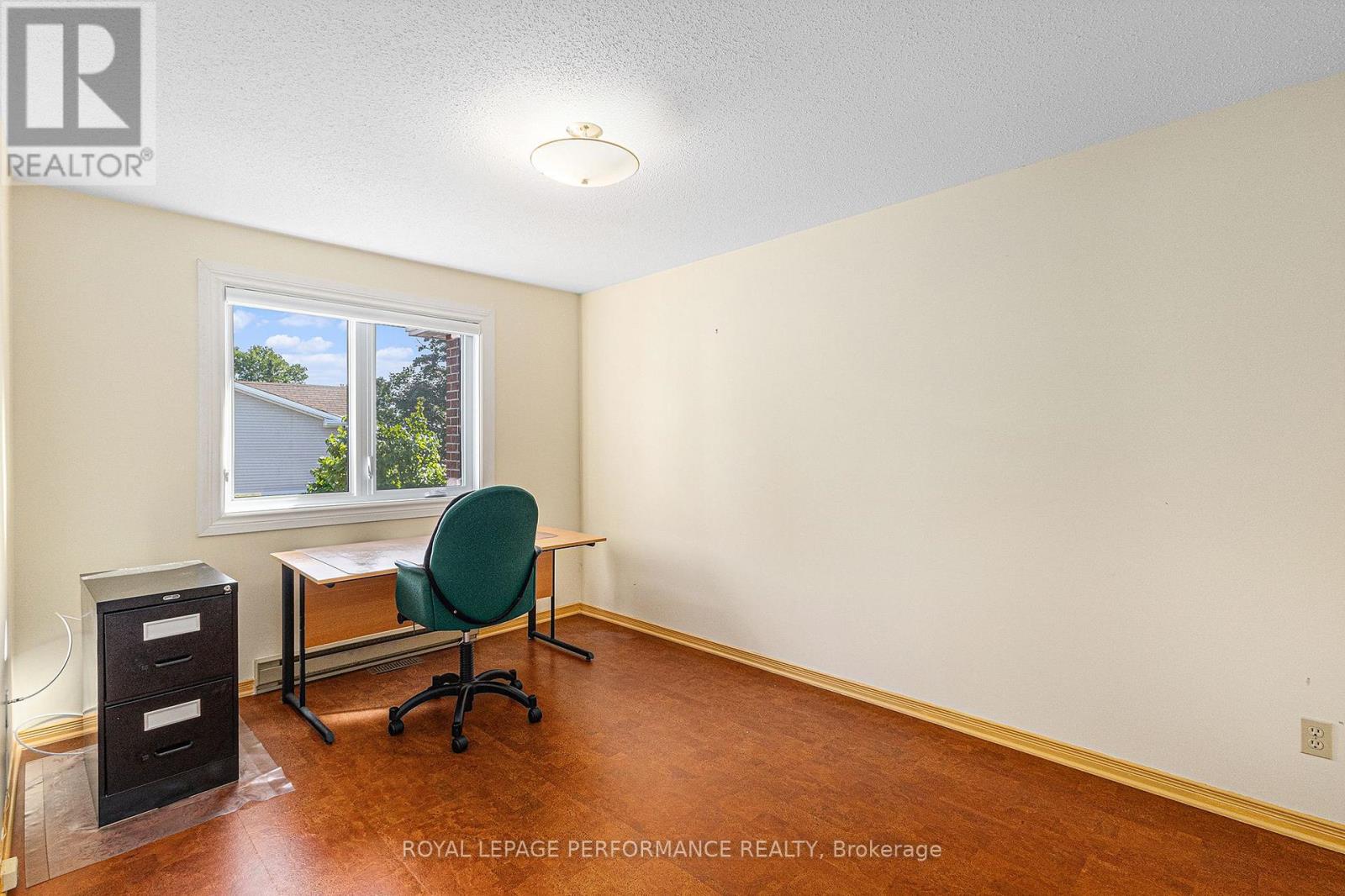 2015 Summerfields Crescent