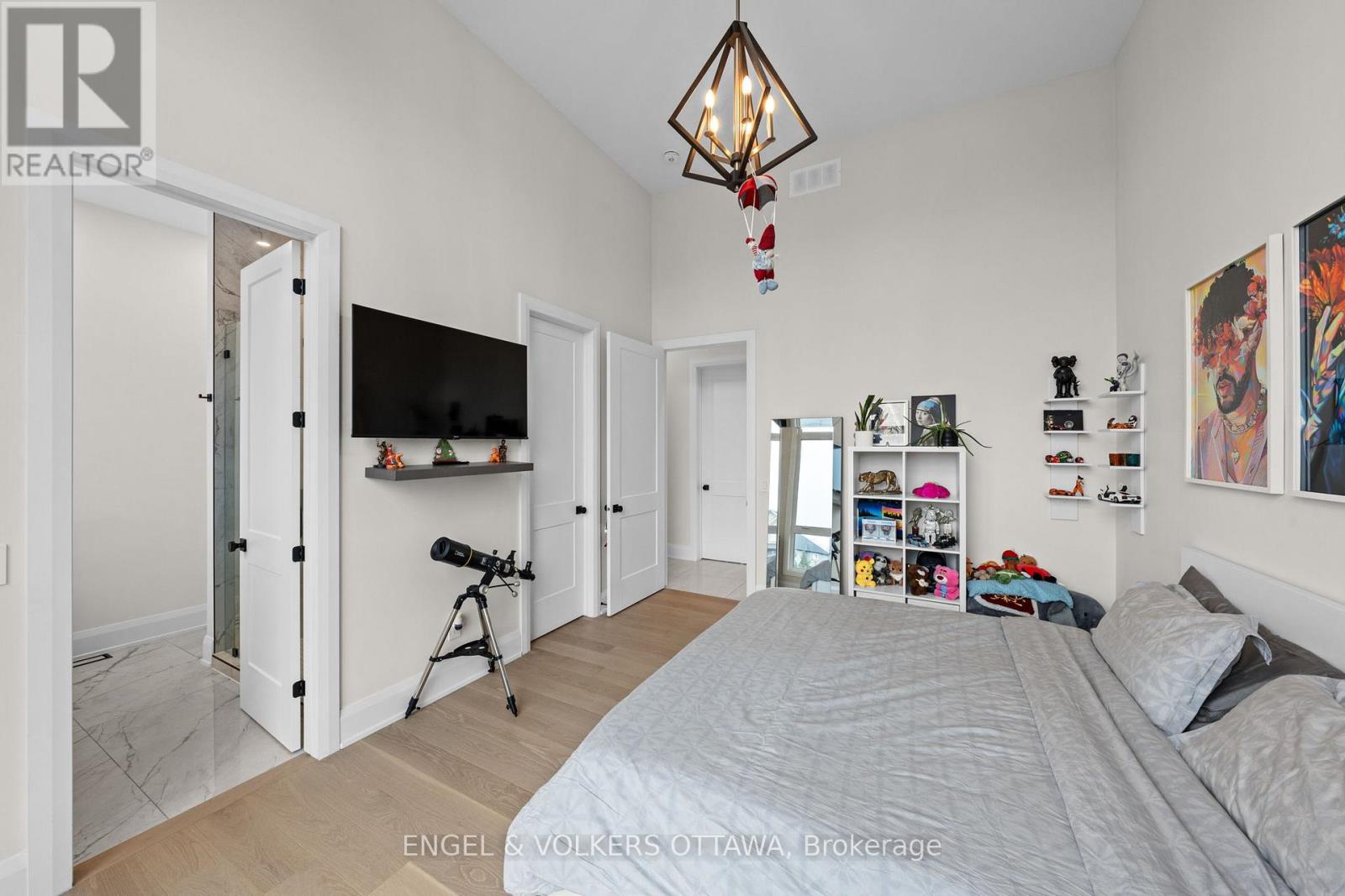 1600 Nightshade Place