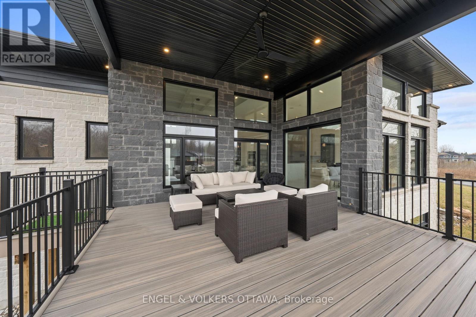 1600 Nightshade Place