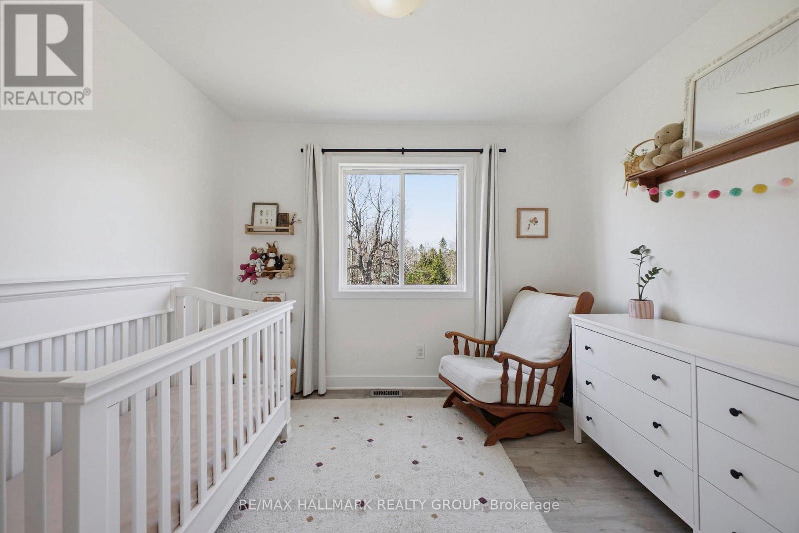 583 Gillies Corners Side Road