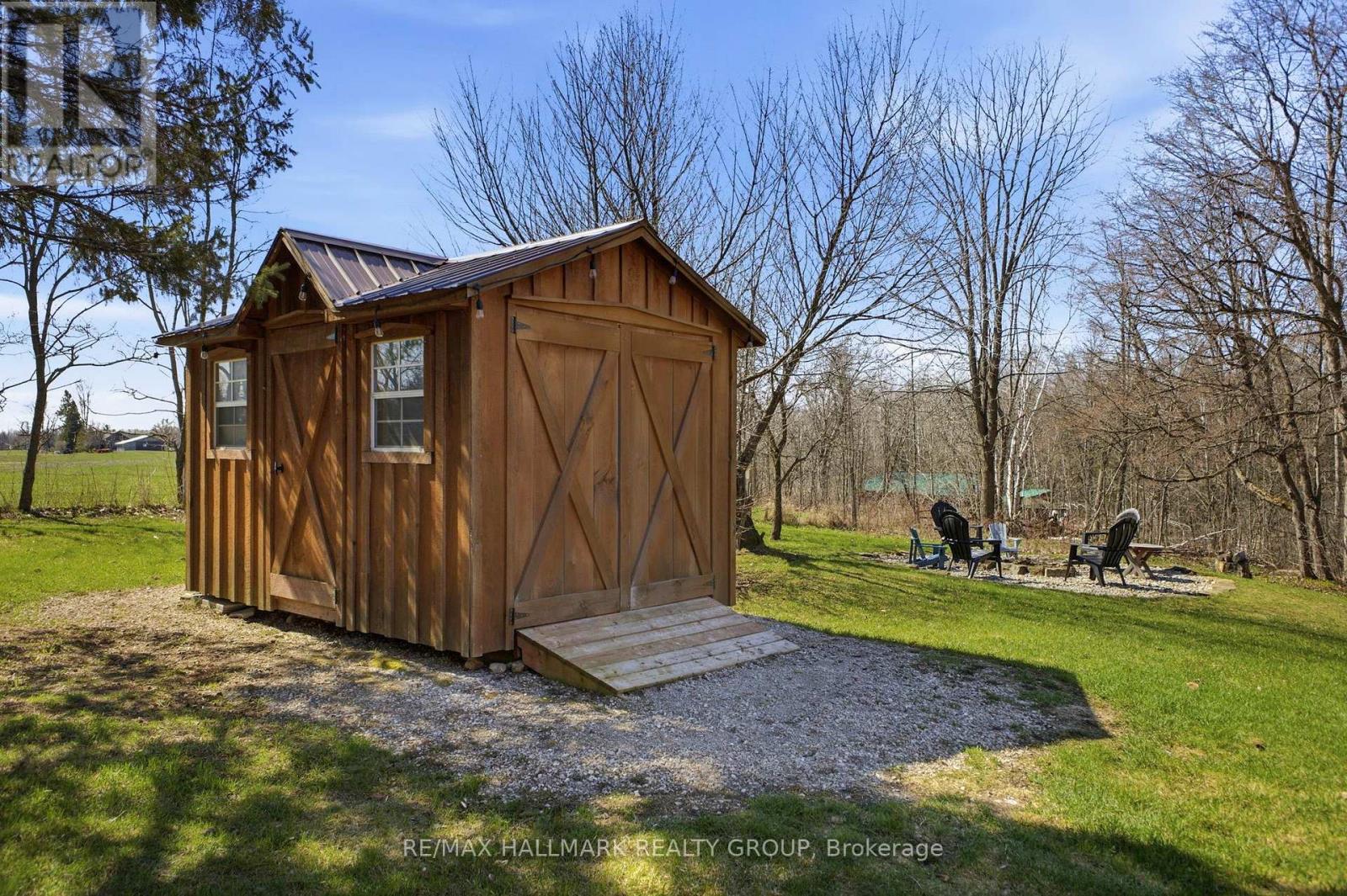 583 Gillies Corners Side Road